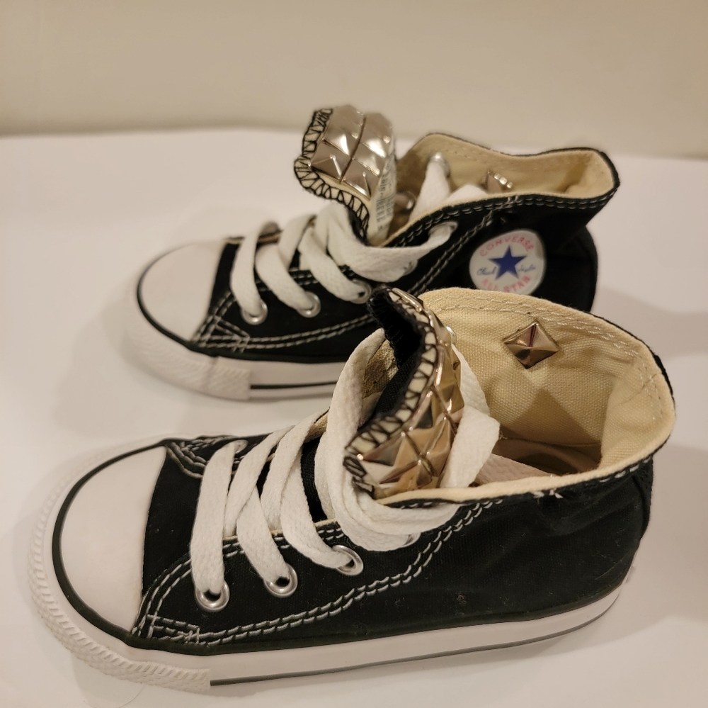 Chuck Taylor All Star TODDLER HIGH TOP SHOE size 7 infant boys girls Studded